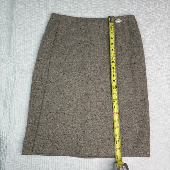 CHANEL Pencil Skirt Beige Knee Length Size 38 100% Cashmere Designer Classic - Picture 13 of 13